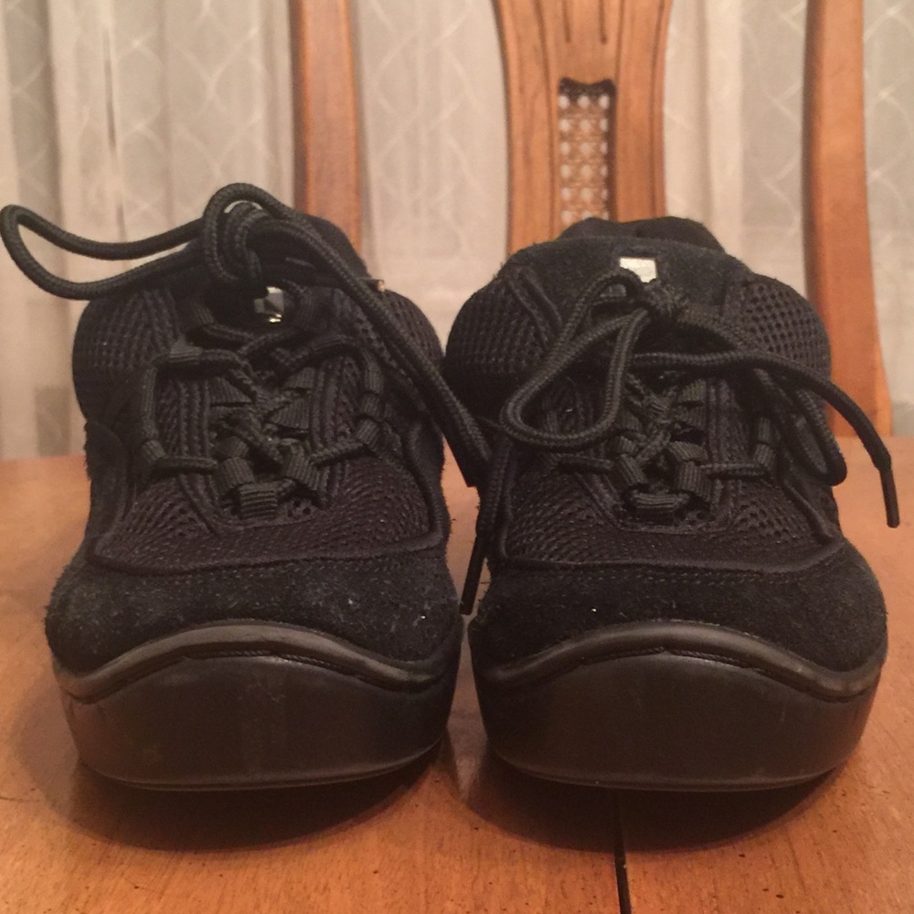Revolution Hip Hop Shoes